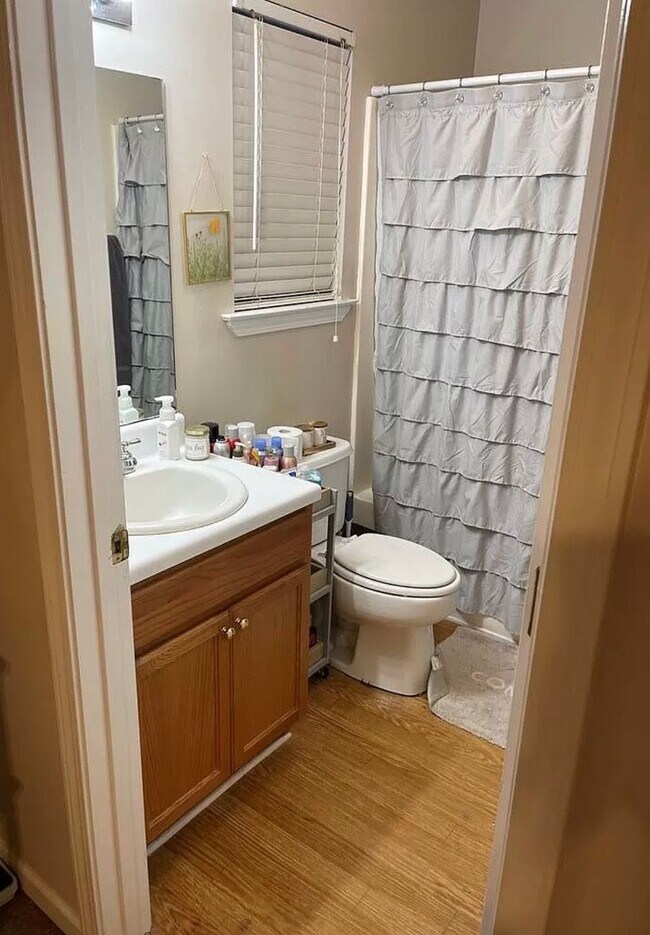 Building Photo - Trojan Commons Condo