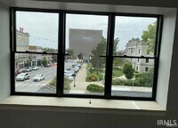 Building Photo - 205 N Walnut St