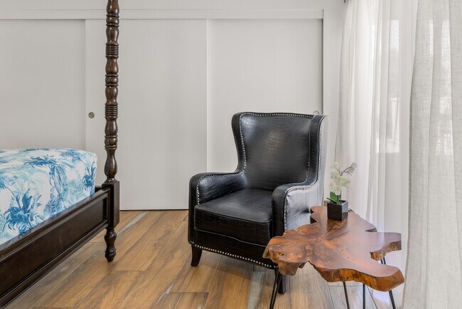 Building Photo - 46642 Arapahoe Cir