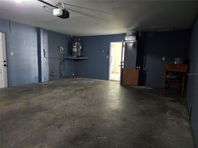 Building Photo - 9629 Morehead Ln