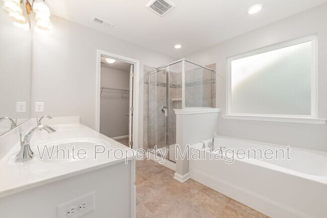 Building Photo - 757 Garrett Green Way