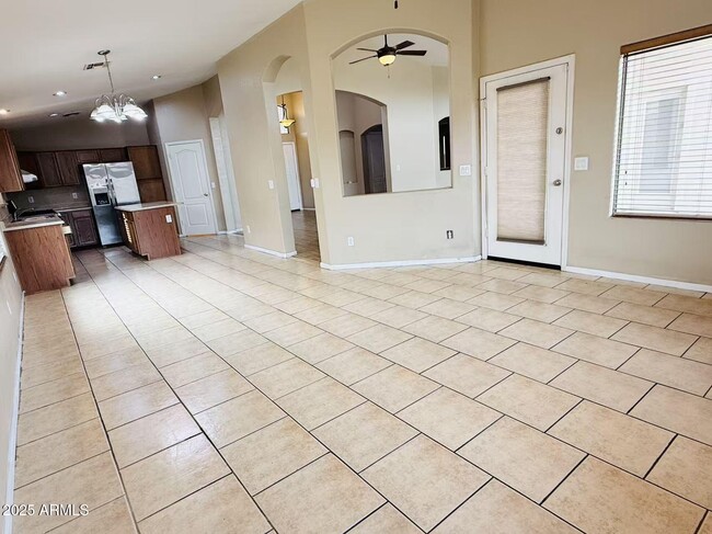 Building Photo - 8119 S 47th Ln