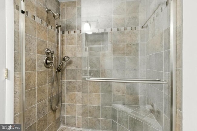 Building Photo - 351 Gundry Dr