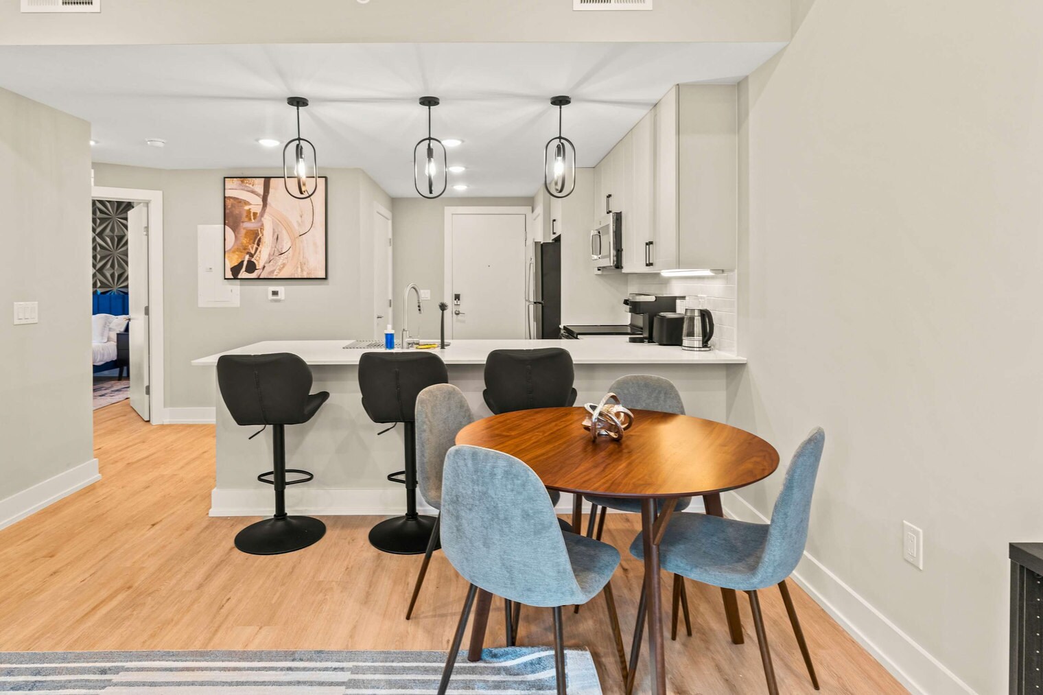 Building Photo - 916 N Delaware Ave