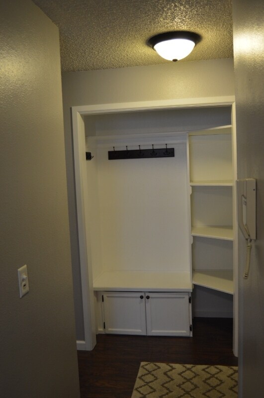 Building Photo - 1655 Sitka St