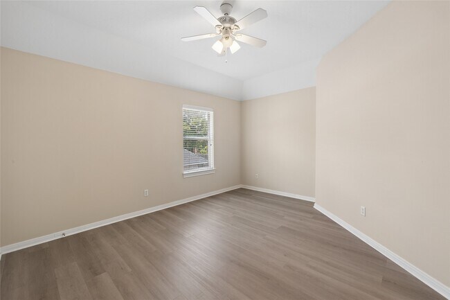 Building Photo - 6414 Pinewood Trace Ln