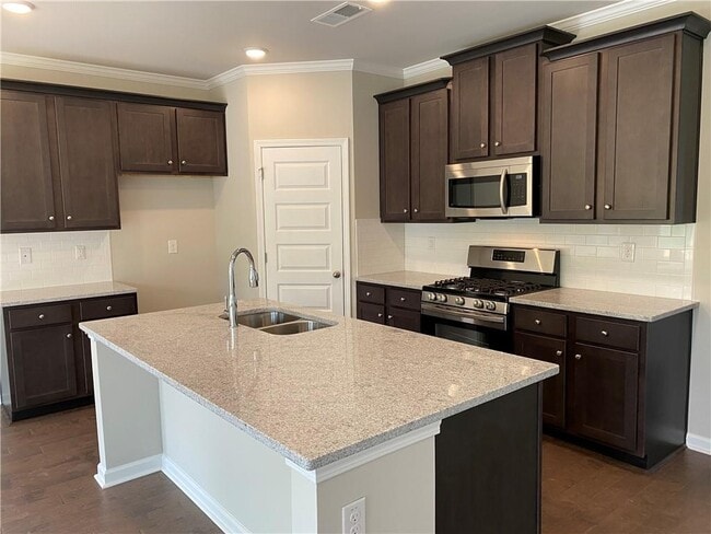 Building Photo - 2183 Shetley Creek Dr