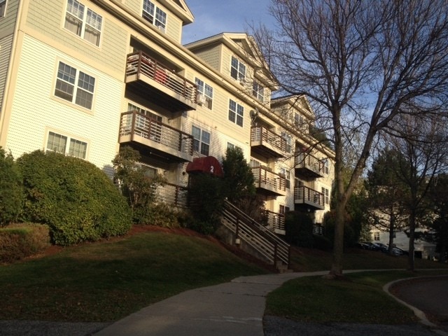Building Photo - 277 Hildred Dr