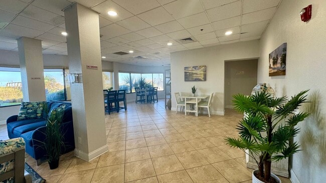 Building Photo - Furnished Beach Front Condo!! Enjoy Costal...