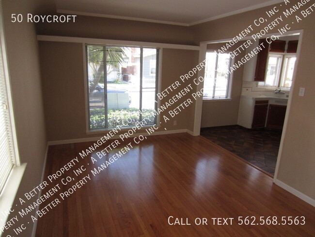Primary Photo - 50 Roycroft-