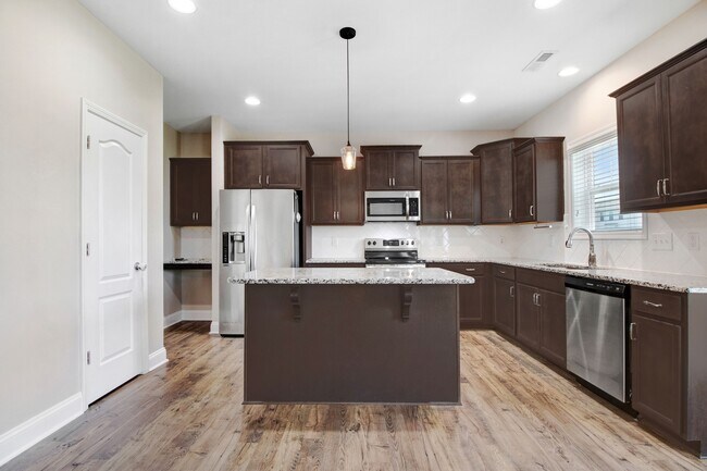 Building Photo - 301 Korbel Dr