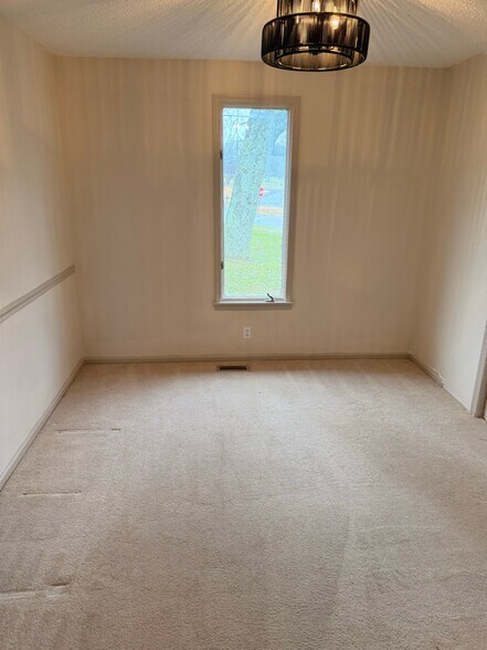 Building Photo - 142 Allen Dr