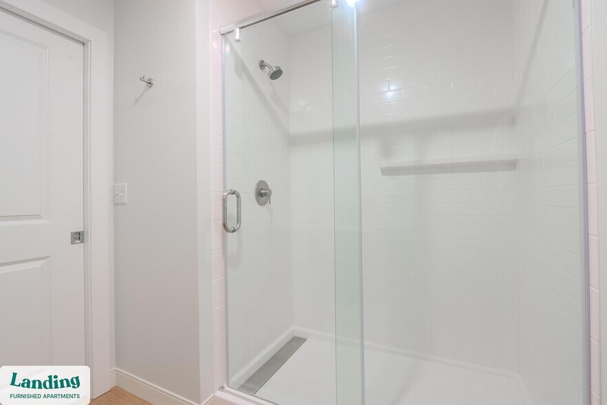 Building Photo - 210 E Green St