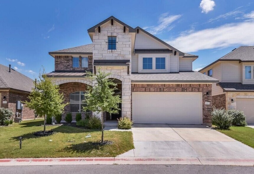 Building Photo - 11203 Sisquoc Formation View