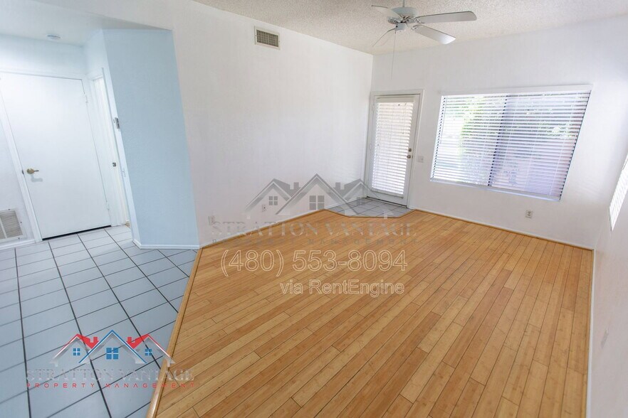 Building Photo - 2035 S Elm St