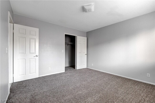 Building Photo - 5270 Carriellen Ln