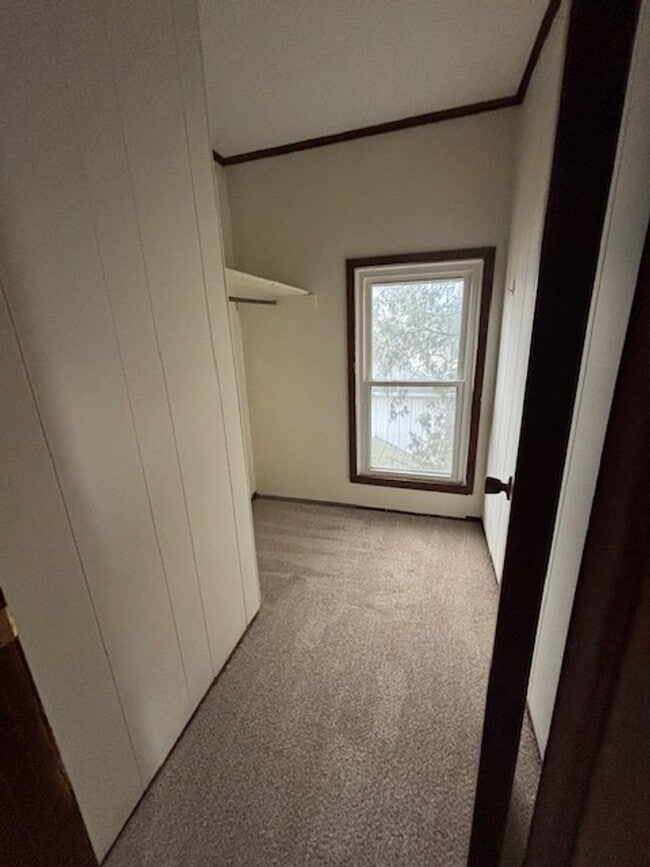 Building Photo - 316 Highland Ave