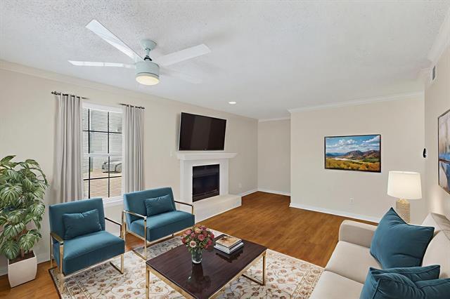 Building Photo - 5320 Columbia Ave