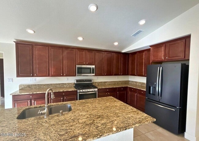 Building Photo - 7635 Souverain Ln