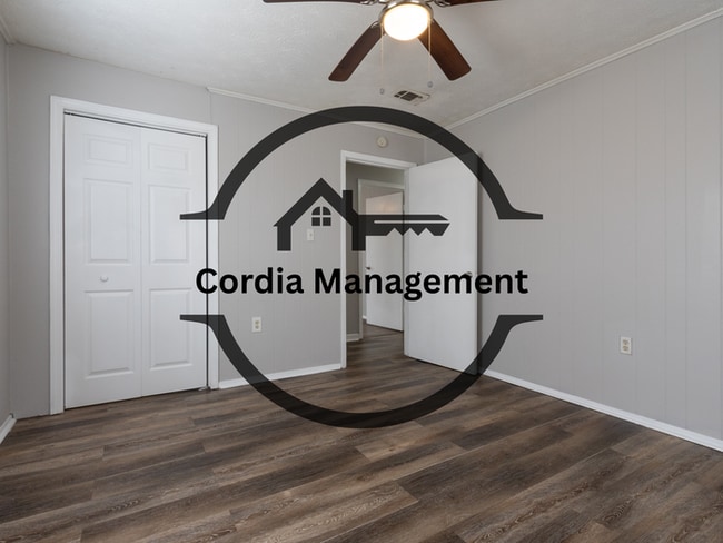 Building Photo - Adorable 3 Bedroom For Rent in SW Atlanta ...