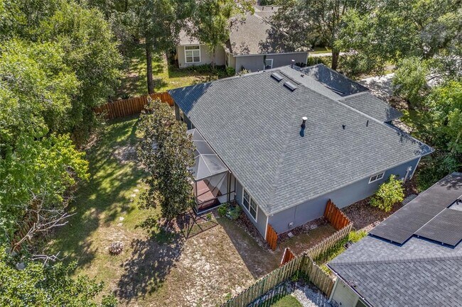 Building Photo - 8336 SW 8th Pl