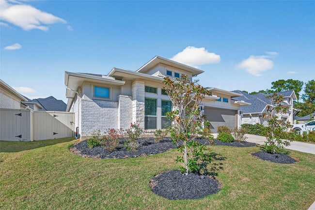 Building Photo - 15330 Legacy Pk Wy