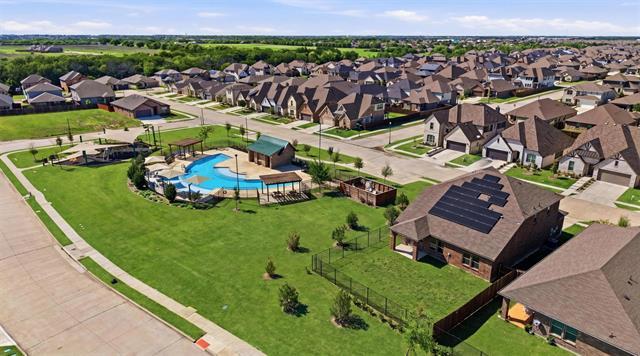 Building Photo - 3253 Cumby Dr