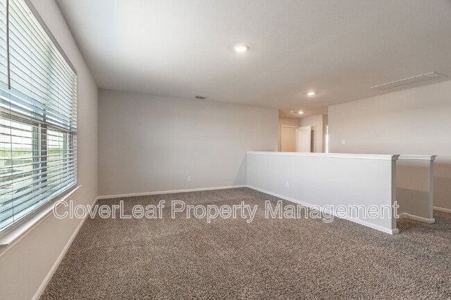 Building Photo - 9143 Bennett Frst