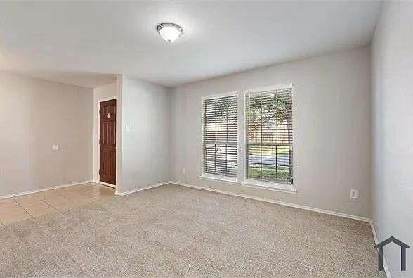 Building Photo - 10449 Hideaway Trail