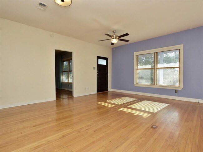 Building Photo - 4503 Weletka Dr