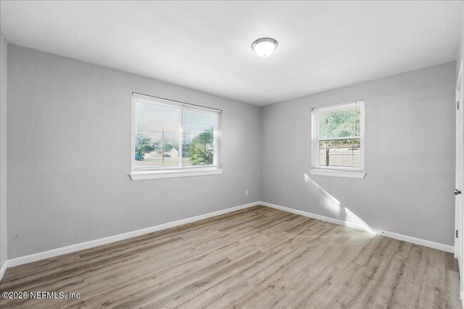 Building Photo - 5395 Poppy Dr