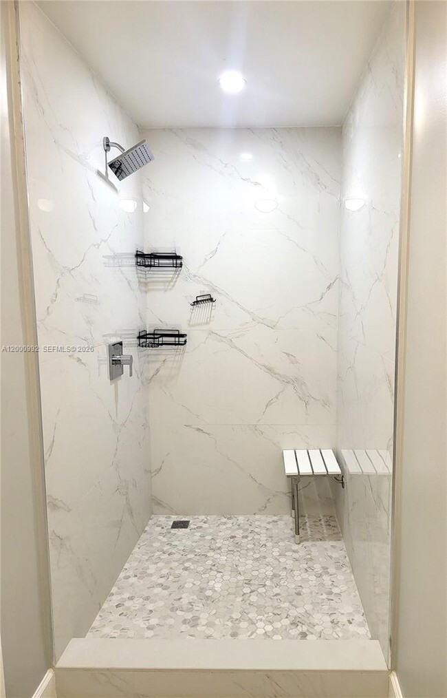 Building Photo - 9723 N New River Canal Rd