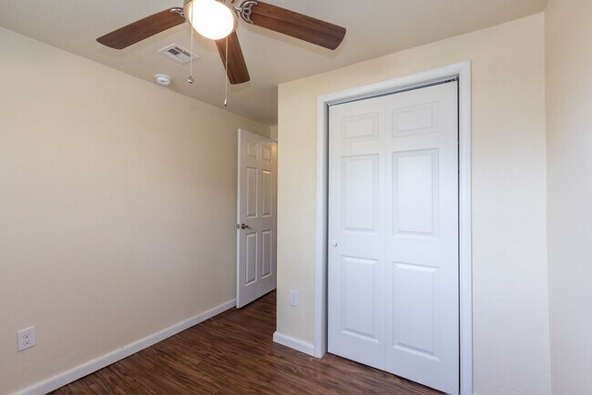 Building Photo - 3 Bed | 2 Bath in Coweta!