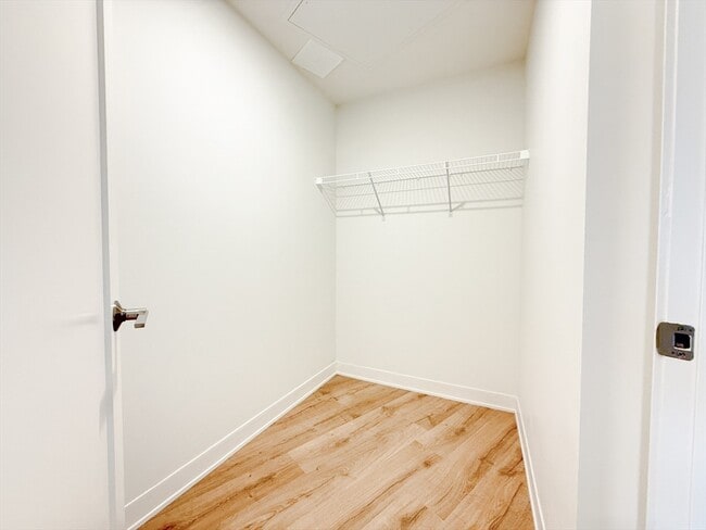 Building Photo - 500 Talbot Ave