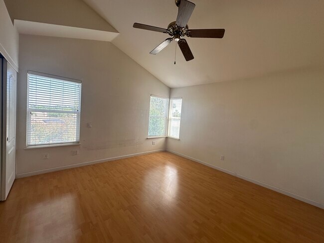 Building Photo - 1745 Mt Hamilton Dr