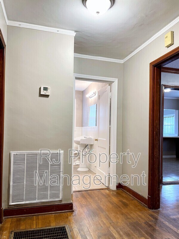 Building Photo - 3268 E Rosita Cir