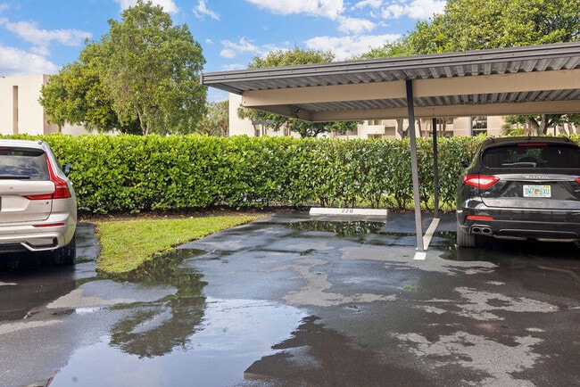 Building Photo - 5701 Camino Del Sol