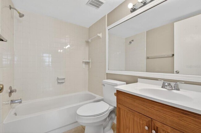 Building Photo - 14319 Hanging Moss Cir