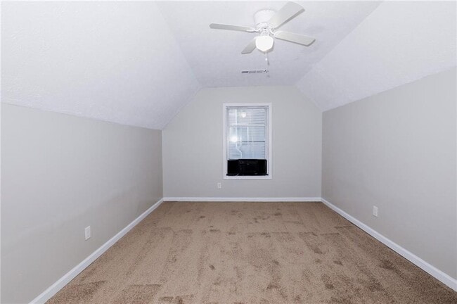 Building Photo - 2108 Lindley Ln