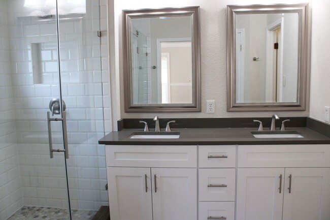 Building Photo - RENOVATED 3-BEDROOM IN REDLAND RANCH, NORT...