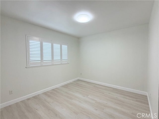 Building Photo - 1620 S Cypress Ave