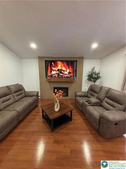 Building Photo - 9203 Westwood Dr