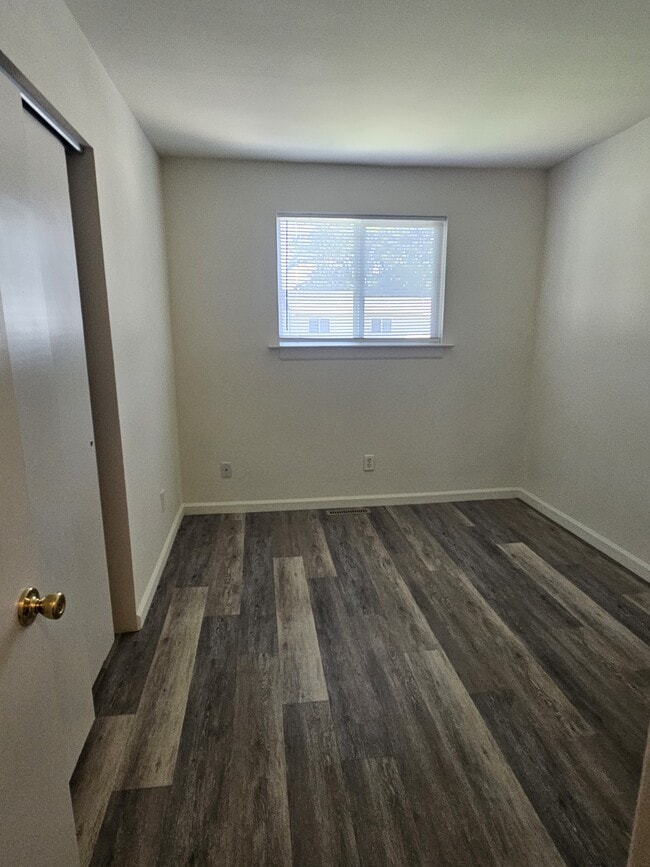 Building Photo - 46 Plover Cir