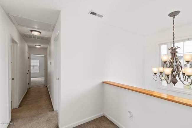 Building Photo - 147 Harvest Moon Dr