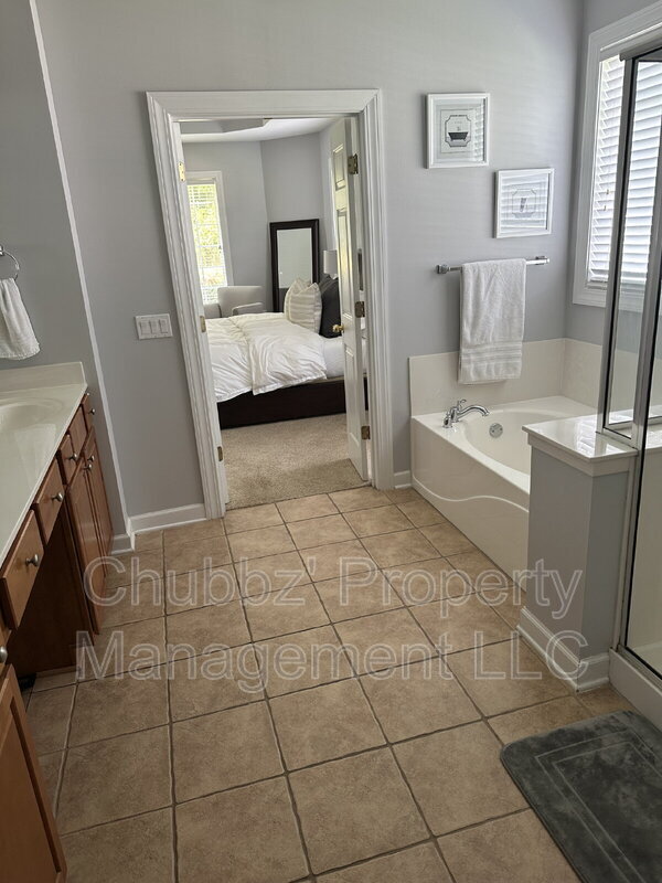 Building Photo - 103 Keller Springs Ct