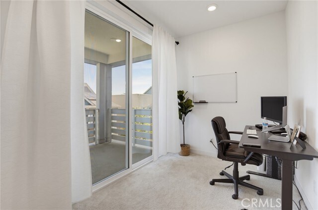 Building Photo - 27143 W Scrub Oak Ct
