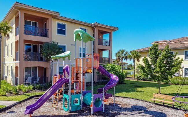 Building Photo - 4590 Winkler Ave