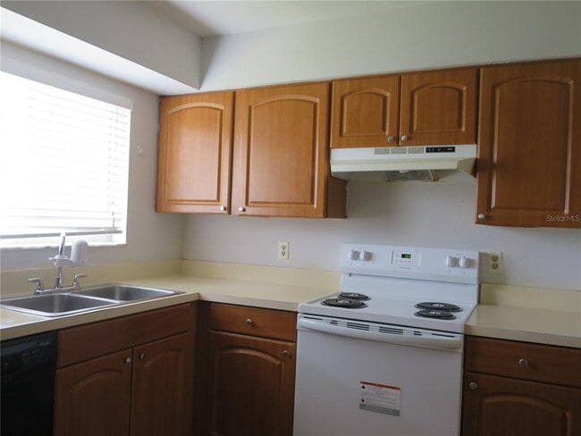 Building Photo - 10443 Manassas Cir