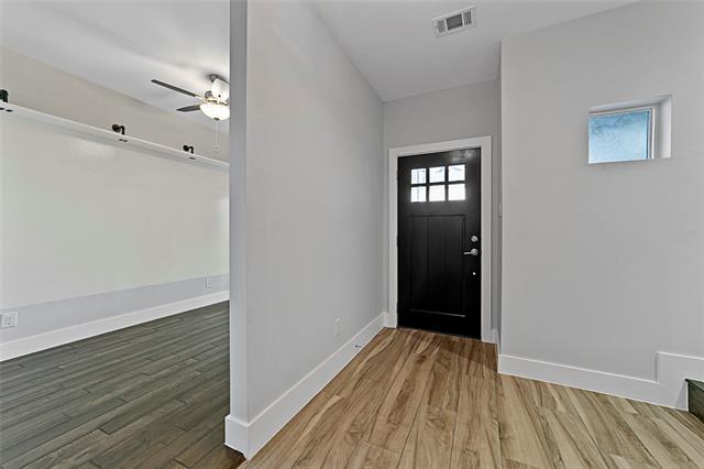 Building Photo - 5930 Hudson St