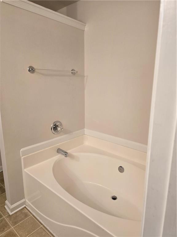 Building Photo - 1934 Dilcrest Dr